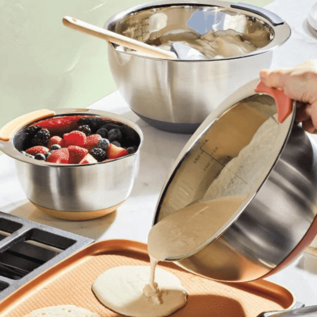 3-Piece Stainless Steel Nesting Mixing Bowls Set - Non-Slip Silicone Base